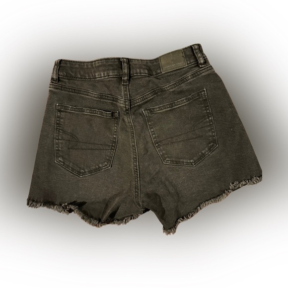 American Eagle Women’s High Rise Boyfriend Stretch Denim Shorts Black Size 2 - Picture 2 of 5